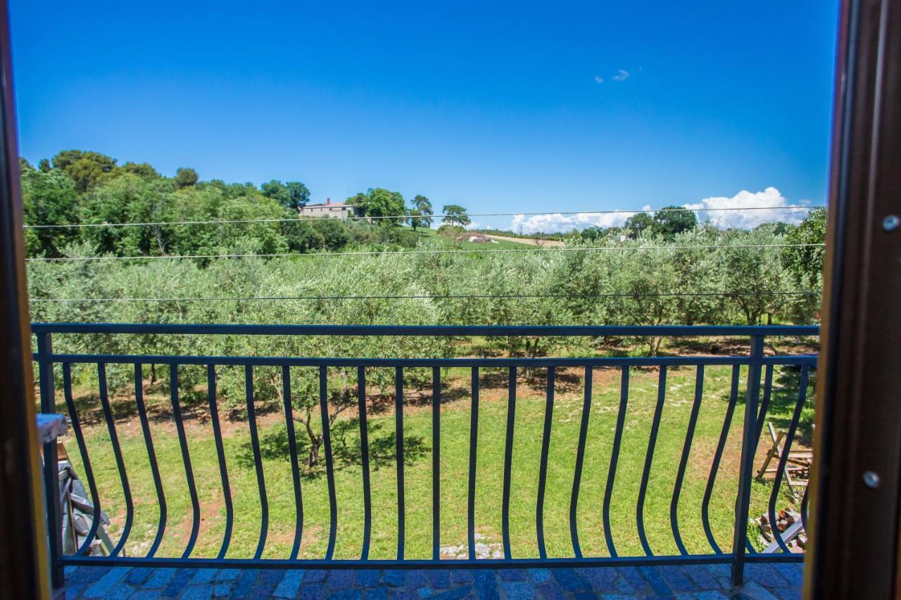 Apartment Rosse Porec Esterno foto