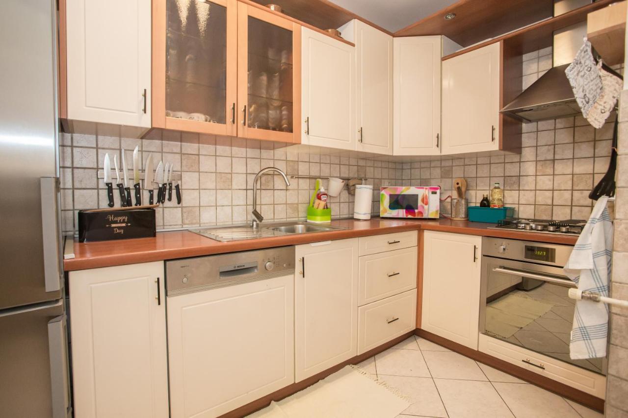 Apartment Rosse Porec Esterno foto